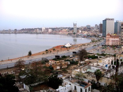 800px-Marginal_of_Luanda