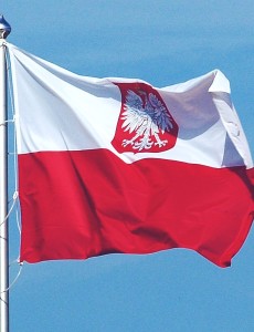 800px-Polish_flag_with_coat_of_arms