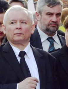 Jarosław_Kaczyński_i_Beata_Szydło_(8736166324)