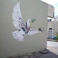 Banksy_-_Armoured_Peace_Dove
