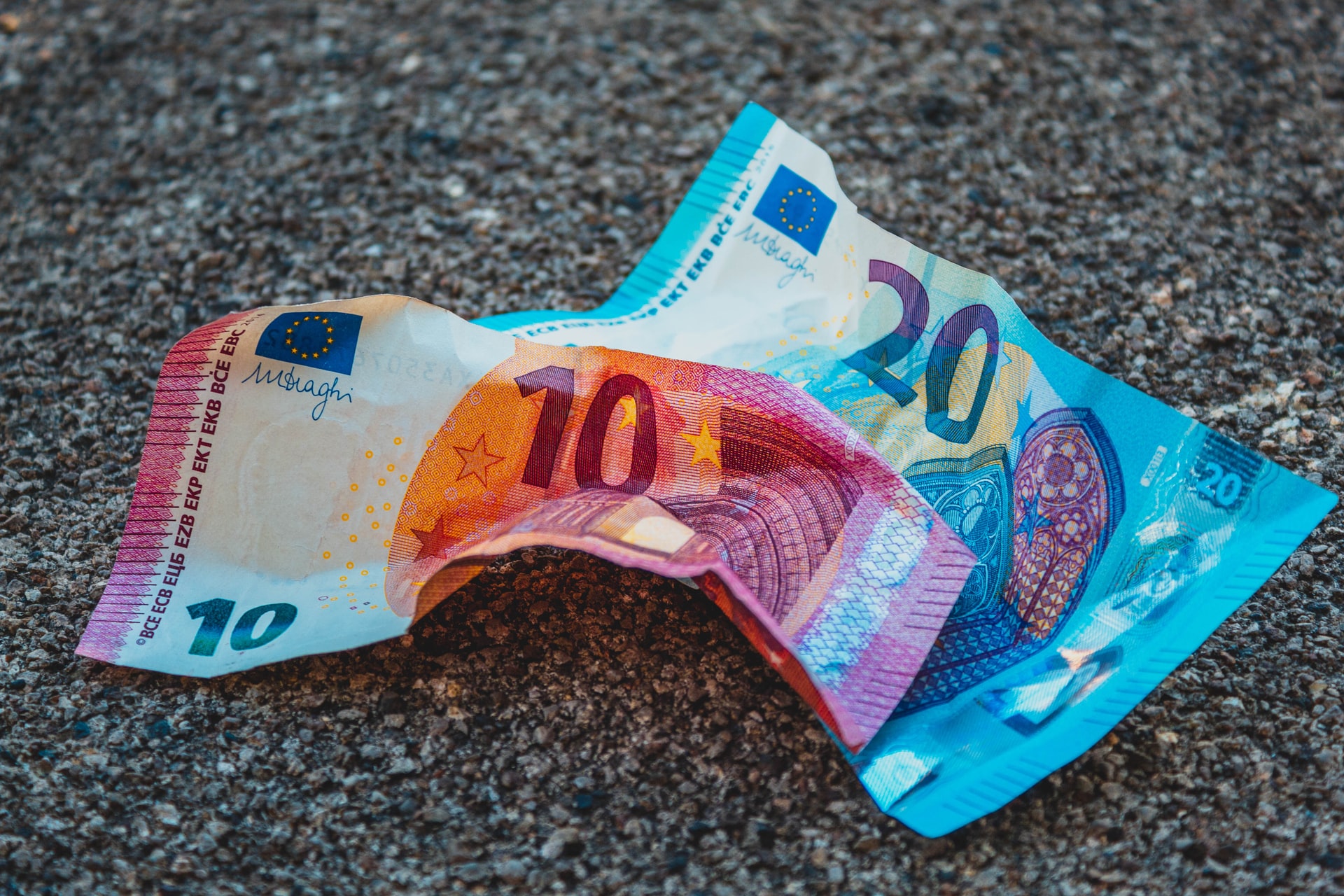 inflation-money-euro