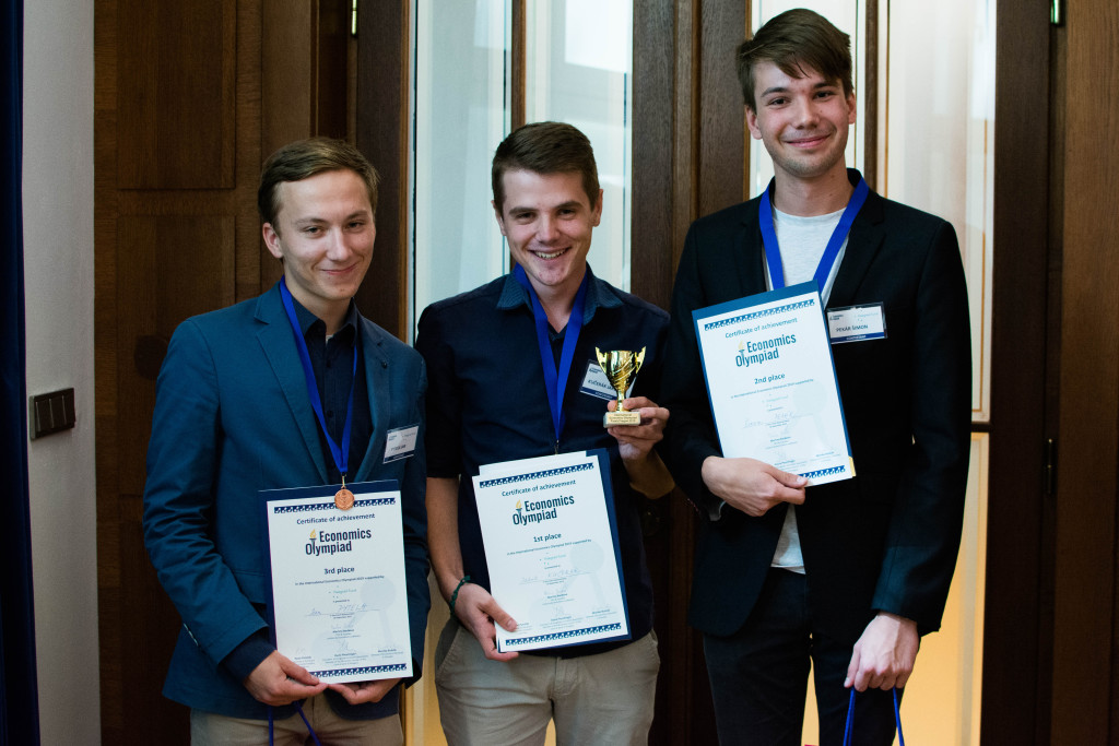 Slovak High School Students Won International Economics Olympiad